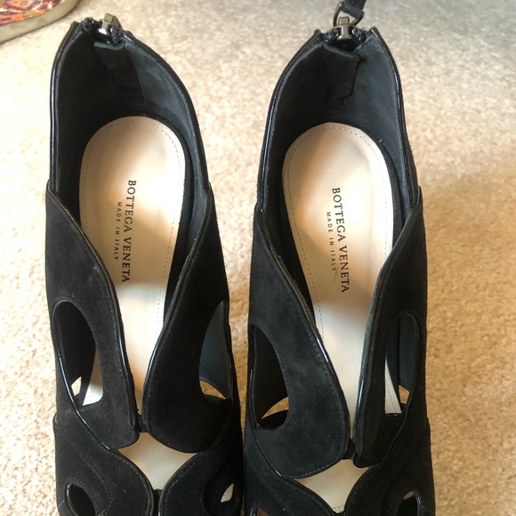 Bottega Veneta Black Suede Sandals Size 37 - Picture 4 of 8